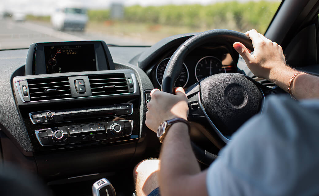 How to Build Confidence Behind the Wheel as a New Driver